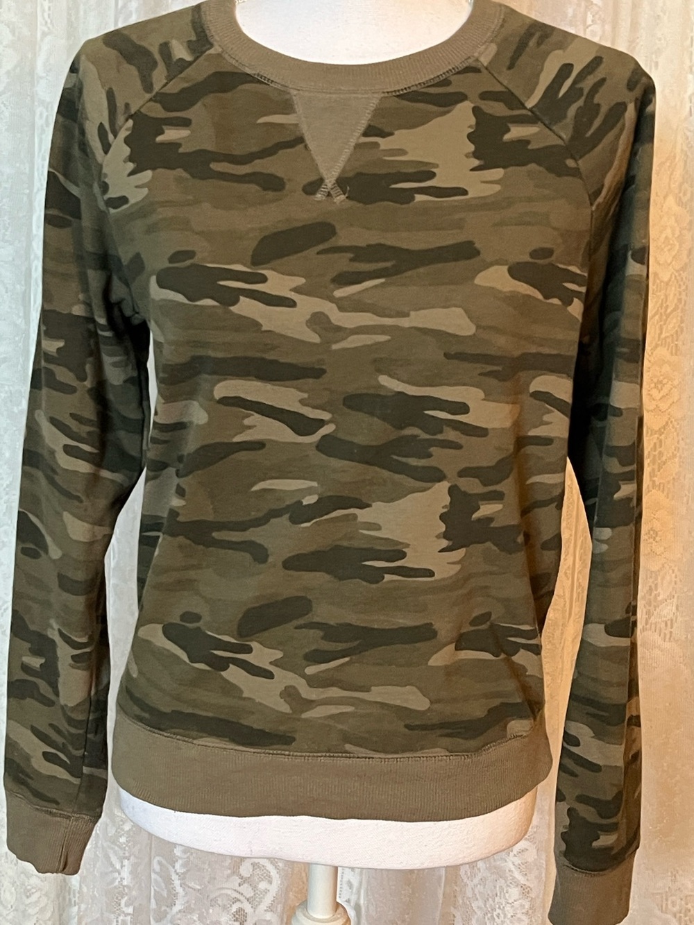 LUCKY BRAND Camo Sweatshirt